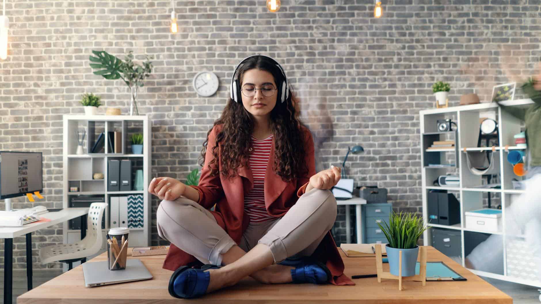 Managing Energy Not Time: The Science-Backed System High-Achievers Use to Escape Burnout